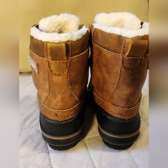 London Fog Toddler size 5 Winter/Rain/ Snow boots Tan & Black # 43 - Picture 4 of 5